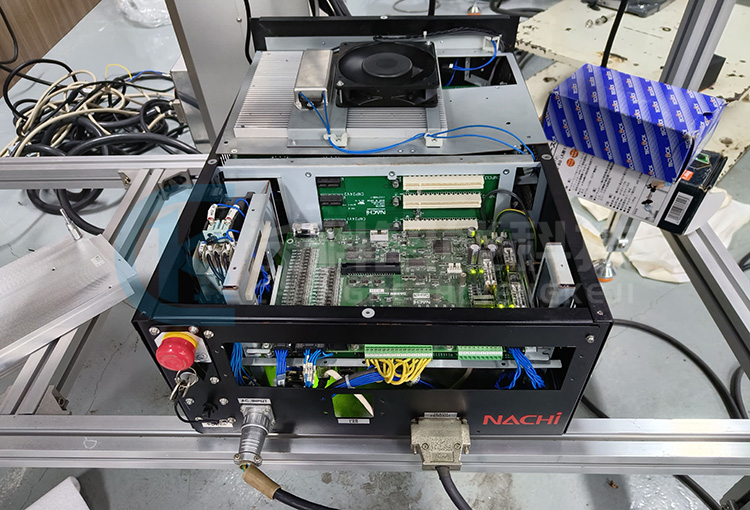 維修那智機(jī)器人MZ04、MZ07